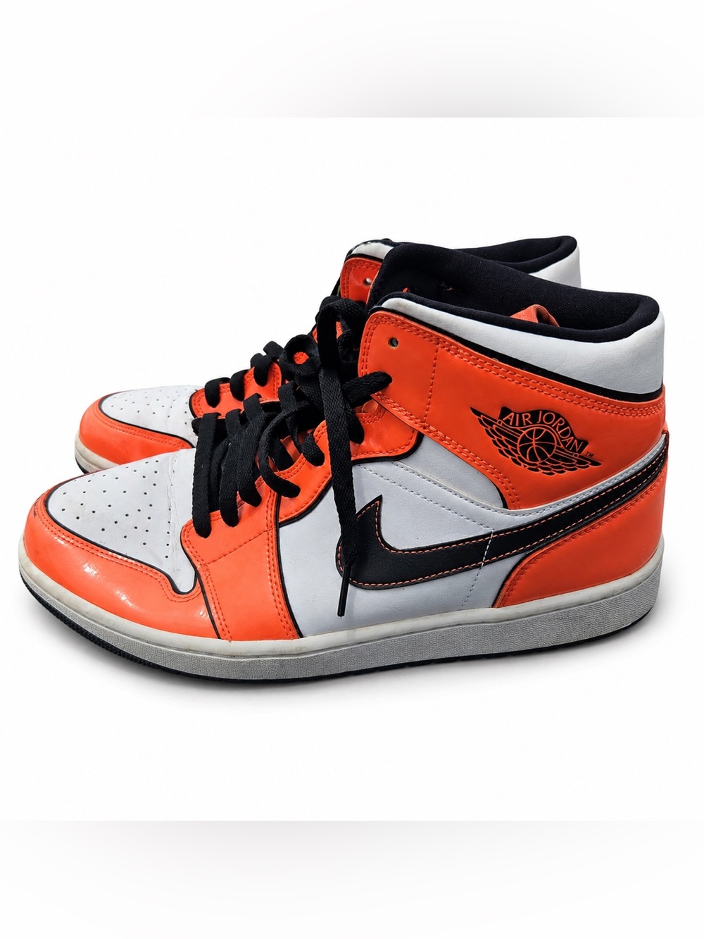 Air Jordan 1 Mid SE Turf Orange Men’s Size 12